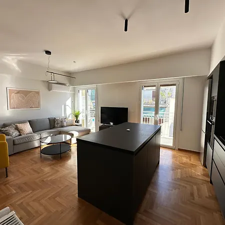 A18 Just Renovated 3bd Luxury * Athens