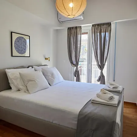 A18 Just Renovated 3bd Luxury Apartment *