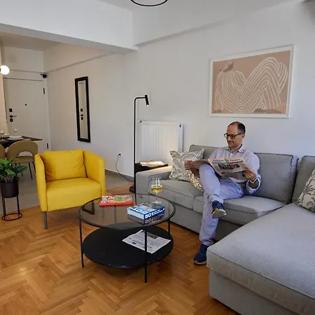 Apartment A18 Just Renovated 3bd Luxury Athens