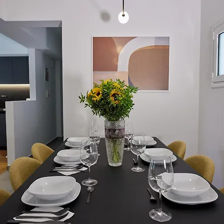 A18 Just Renovated 3bd Luxury