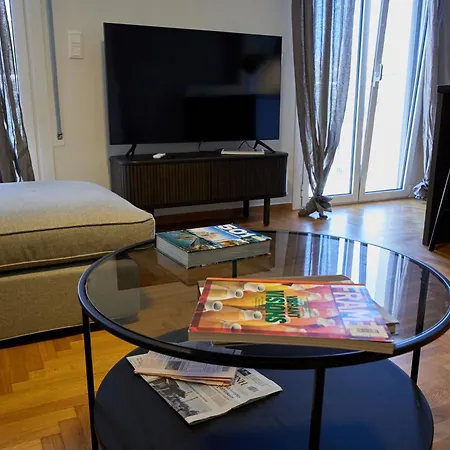 Apartment A18 Just Renovated 3bd Luxury *